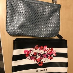 Makeup bags / pouches